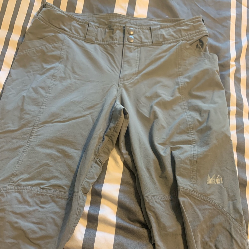 REI straight leg hiking pants size 8